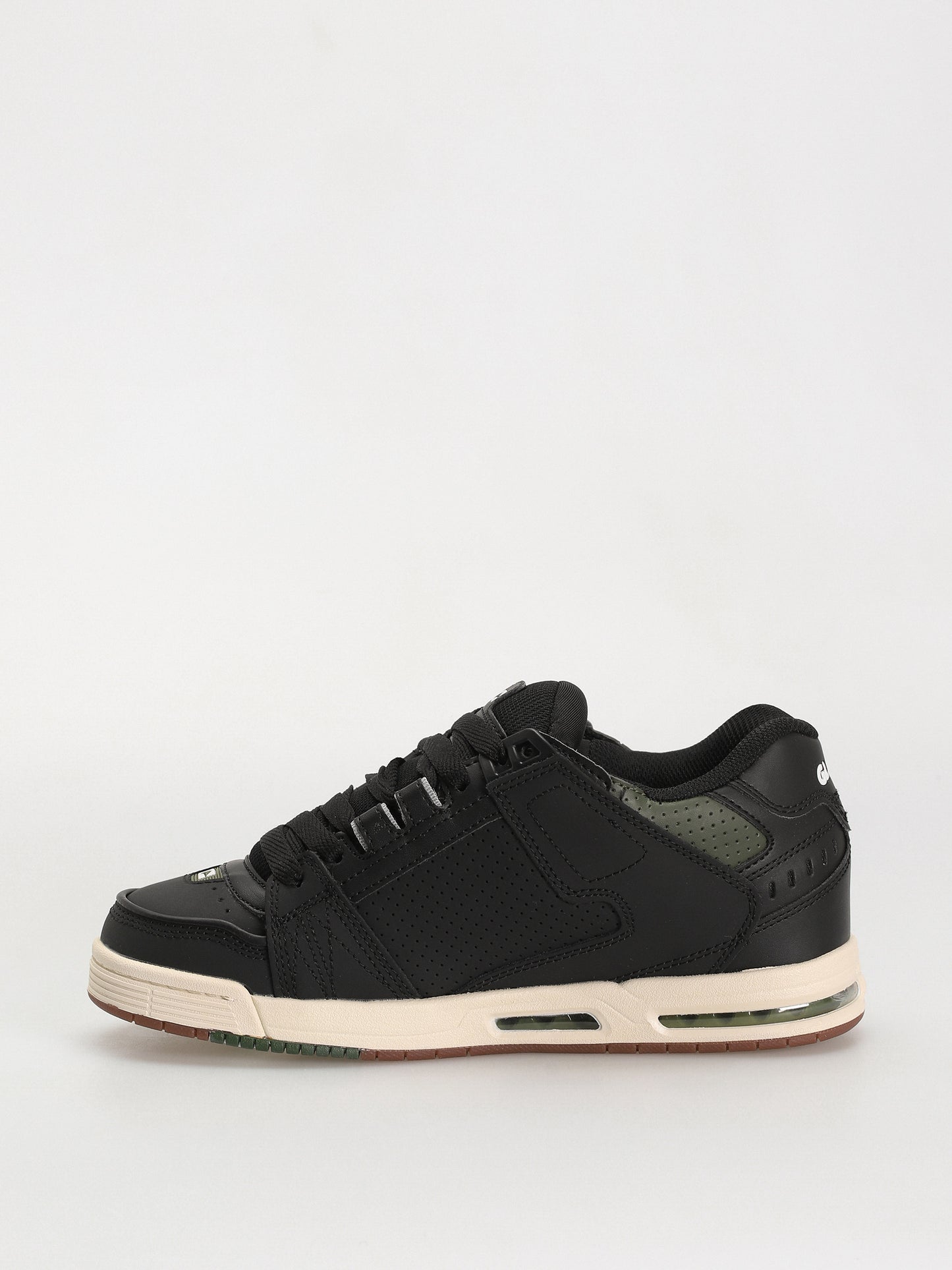 Sabre Black / Combat