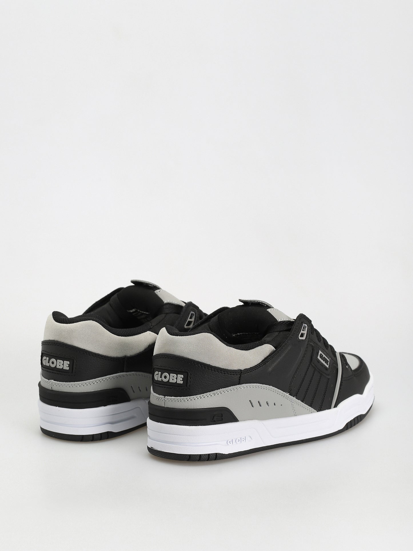 Fusion Black / Steel / White