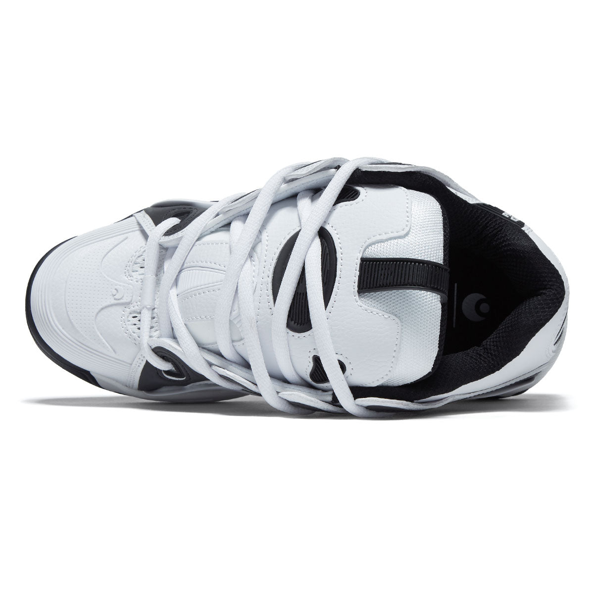 D3 2001 White/White/Black