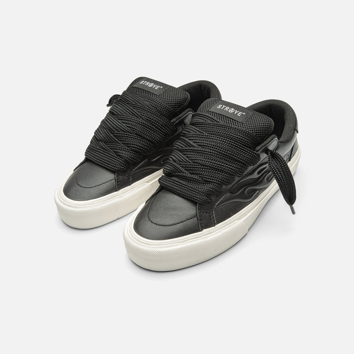 LOGAN PUFF BLACK BEVEL